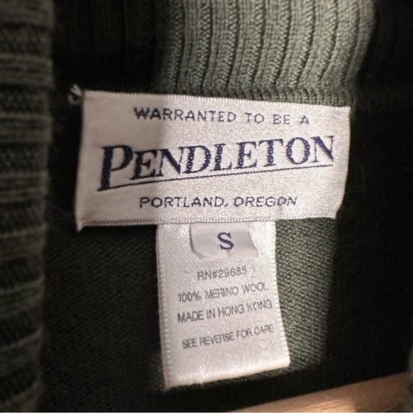 Pendleton | Green Wool Turtleneck Sweater Size Small - Picture 5 of 6